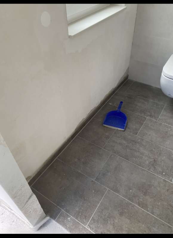 BAU.DE / BAU-Forum: 1. Bild zu Frage "Neubau Wasserschaden" im BAU-Forum "Modernisierung / Sanierung / Bausch&auml;den"