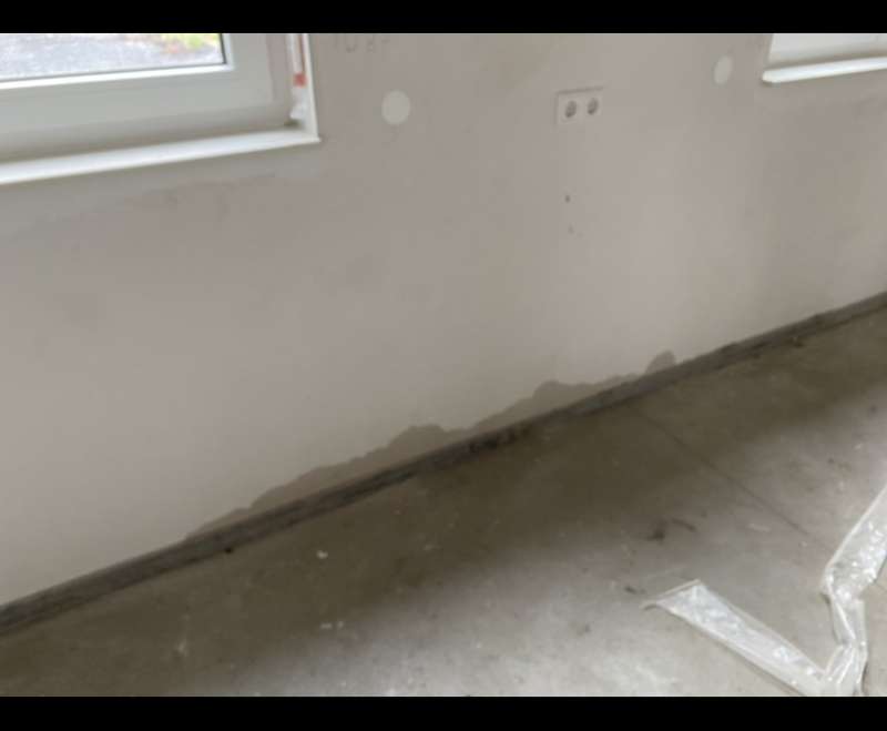 BAU.DE / BAU-Forum: 2. Bild zu Frage "Neubau Wasserschaden" im BAU-Forum "Modernisierung / Sanierung / Bausch&auml;den"