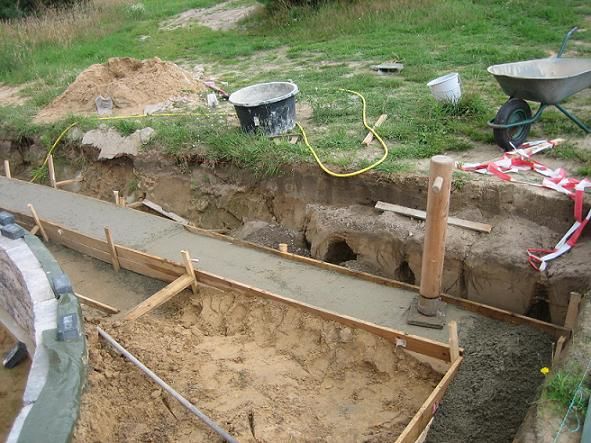 BAU.DE / BAU-Forum: 1. Bild zu Antwort "Ok" auf die Frage "St&uuml;tzmauer hinterf&uuml;llen: Welches Material (Kies, Schotter, Drainage)? Tipps & Kosten" im BAU-Forum "Tiefbau und Spezialtiefbau"