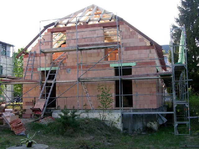 BAU.DE / BAU-Forum: 1. Bild zu Antwort "Bild zur Veranschaulichung" auf die Frage "Lehmboden: Wasserstau am Haus &ndash; Ursachen, L&ouml;sungen & Kosten f&uuml;r Drainage?" im BAU-Forum "Tiefbau und Spezialtiefbau"