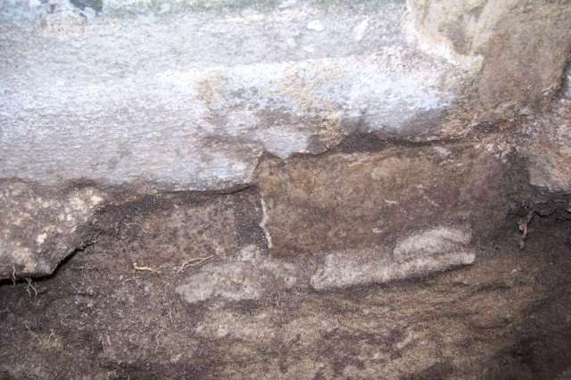 BAU.DE / BAU-Forum: 2. Bild zu Frage "Sockel sanieren Baujahr 1960" im BAU-Forum "Tiefbau und Spezialtiefbau"