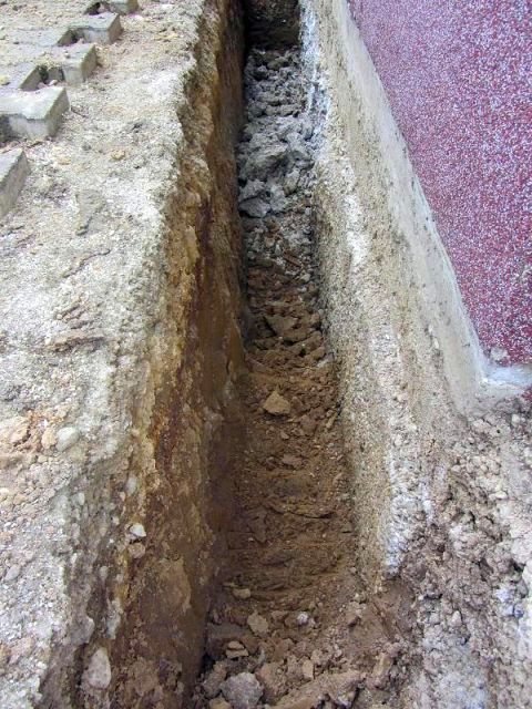 BAU.DE / BAU-Forum: 1. Bild zu Frage "Altbau, Keller und Fundament abdichten" im BAU-Forum "Tiefbau und Spezialtiefbau" BAU.DE / BAU-Forum: 1. Bild zu Frage "Altbau, Keller und Fundament abdichten" im BAU-Forum "Tiefbau und Spezialtiefbau"