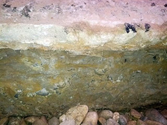 BAU.DE / BAU-Forum: 3. Bild zu Antwort "Bilder zur Ergänzung" auf die Frage "Kellerabdichtung mit KMB: Fundament & Bodenplatte abdichten? Kosten, Risiken & Anleitung" im BAU-Forum "Tiefbau und Spezialtiefbau" BAU.DE / BAU-Forum: 3. Bild zu Antwort "Bilder zur Ergänzung" auf die Frage "Kellerabdichtung mit KMB: Fundament & Bodenplatte abdichten? Kosten, Risiken & Anleitung" im BAU-Forum "Tiefbau und Spezialtiefbau"