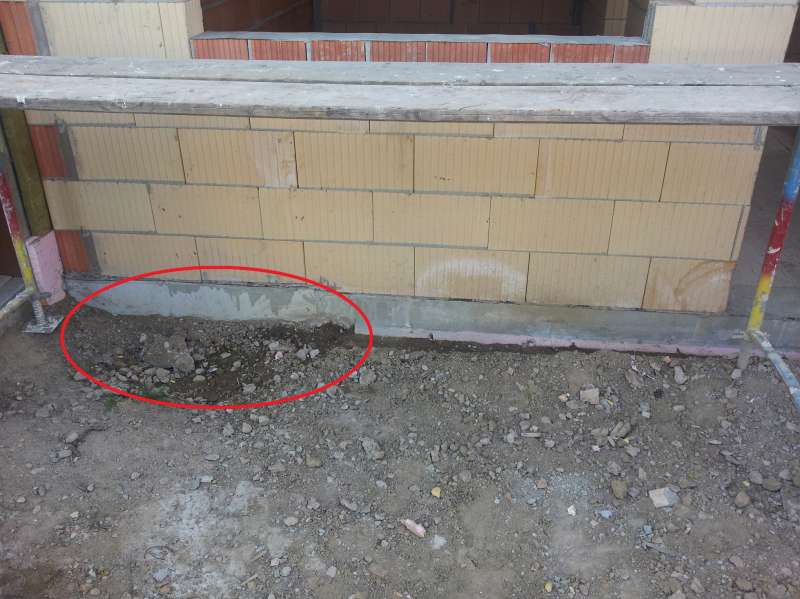 BAU.DE / BAU-Forum: 2. Bild zu Frage "Fehlende Perimeterdämmung?" im BAU-Forum "Tiefbau und Spezialtiefbau" BAU.DE / BAU-Forum: 2. Bild zu Frage "Fehlende Perimeterdämmung?" im BAU-Forum "Tiefbau und Spezialtiefbau"