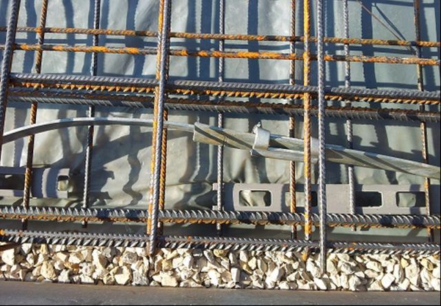 BAU.DE / BAU-Forum: 3. Bild zu Frage "Bodenplatte zu dünn-Pfusch?" im BAU-Forum "Tiefbau und Spezialtiefbau" BAU.DE / BAU-Forum: 3. Bild zu Frage "Bodenplatte zu dünn-Pfusch?" im BAU-Forum "Tiefbau und Spezialtiefbau"