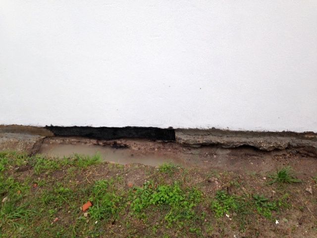 BAU.DE / BAU-Forum: 3. Bild zu Frage "Drainage oder Pflastern?" im BAU-Forum "Tiefbau und Spezialtiefbau"