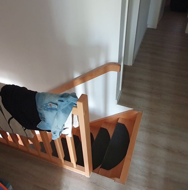 BAU.DE / BAU-Forum: 1. Bild zu Frage "Neue Treppe zu lang" im BAU-Forum "Treppen, Rampen, Leitern" BAU.DE / BAU-Forum: 1. Bild zu Frage "Neue Treppe zu lang" im BAU-Forum "Treppen, Rampen, Leitern"