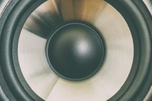 Wie lässt sich das Klangerlebnis im Musikzimmer beeinflussen? - Bild: Bruno auf Pixabay Wie lässt sich das Klangerlebnis im Musikzimmer beeinflussen? - Bild: Bruno auf Pixabay