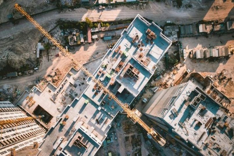 Ein Bauprojekt ist ein geplantes Vorhaben zum Bau oder zur Renovierung eines Geb&auml;udes, einer Infrastruktur oder einer Anlage.