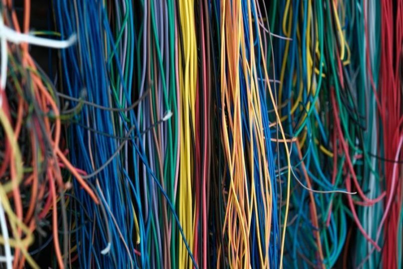 Die Bundesregierung ist die Exekutive der Bundesrepublik Deutschland und besteht aus dem Bundeskanzler oder der Bundeskanzlerin sowie den Bundesministern und -ministerinnen.